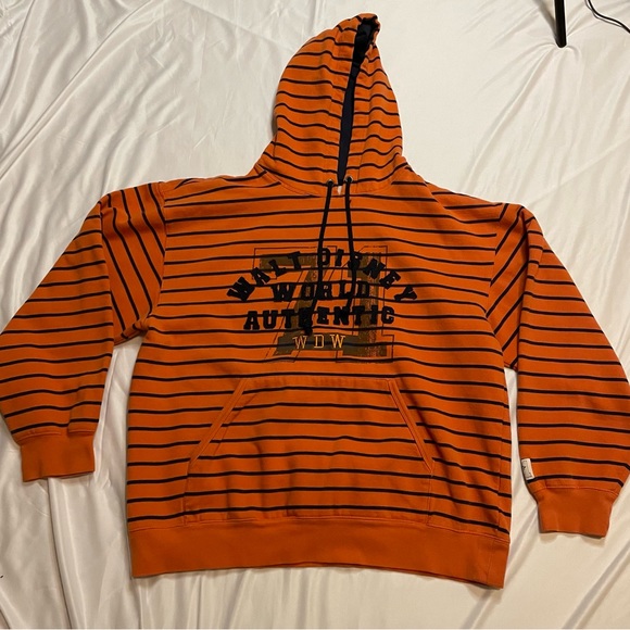 *SALE* Walt Disney World Adult hoodie size Medium - Picture 2 of 10